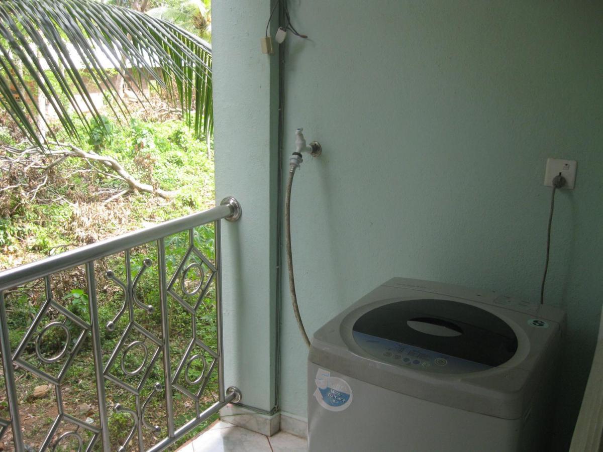 Mount House Hotel Apartment Dikwella Bagian luar foto
