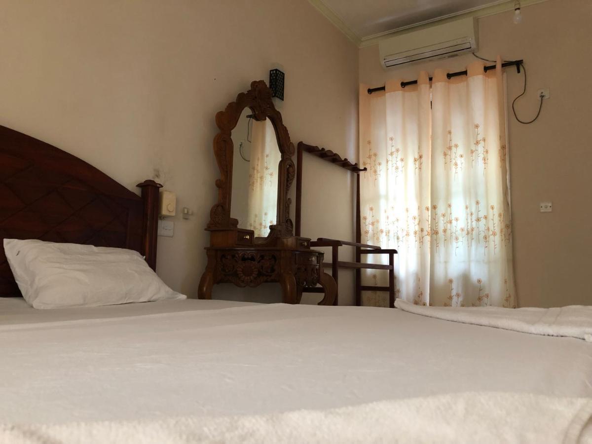 Mount House Hotel Apartment Dikwella Bagian luar foto