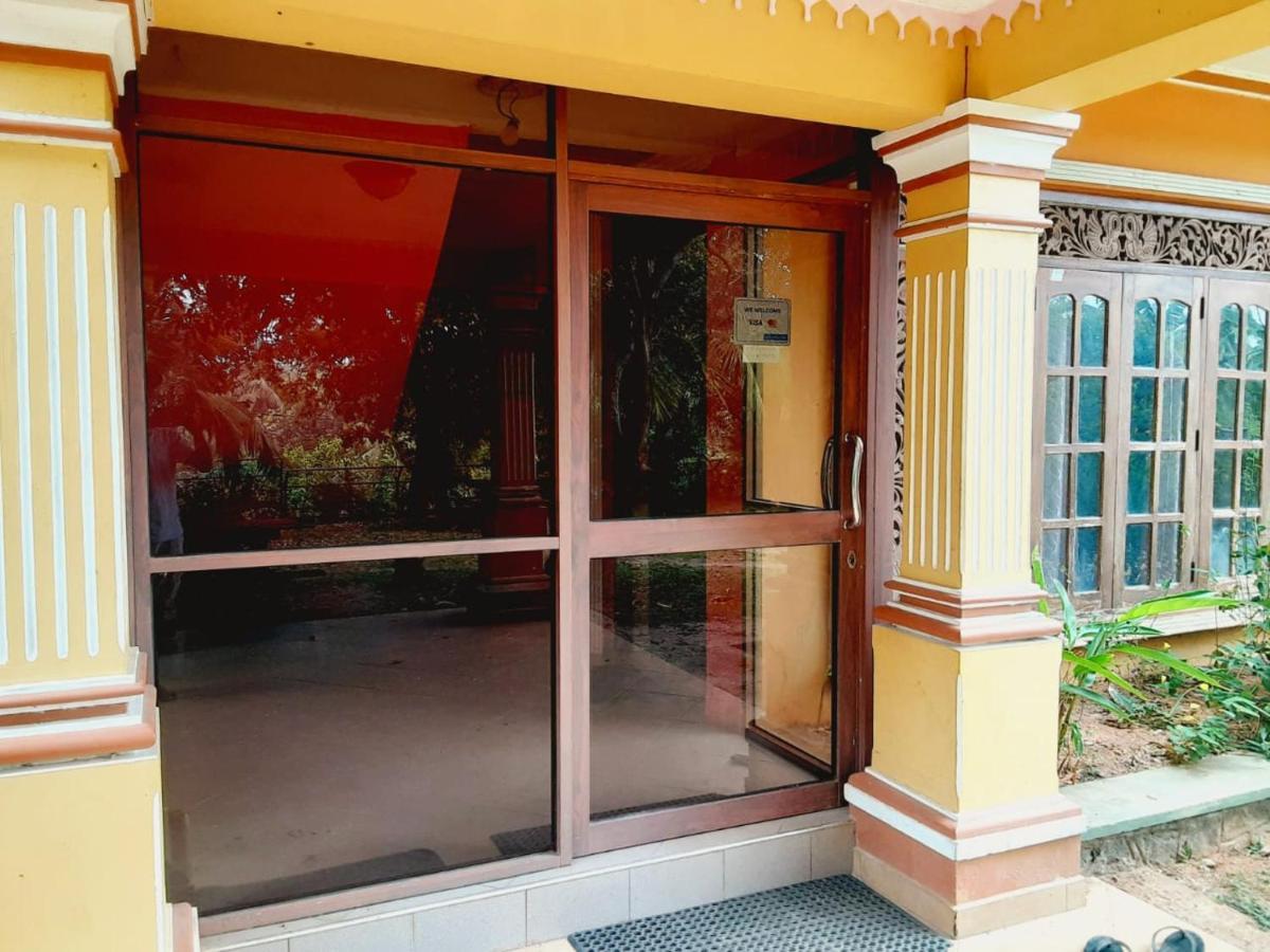 Mount House Hotel Apartment Dikwella Bagian luar foto